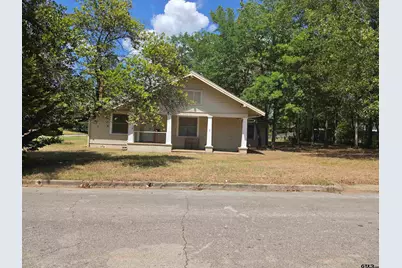 602 Dallas St, Jacksonville, TX 75766 - Photo 1