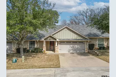 421 W Cumberland Rd #1402, Tyler, TX 75703 - Photo 1