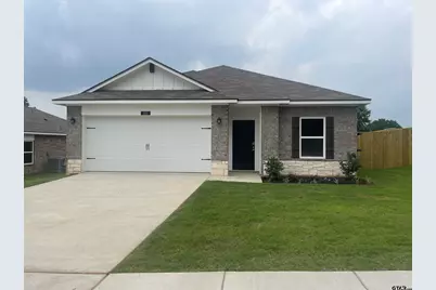 110 S Rainbow Dr, Whitehouse, TX 75791 - Photo 1