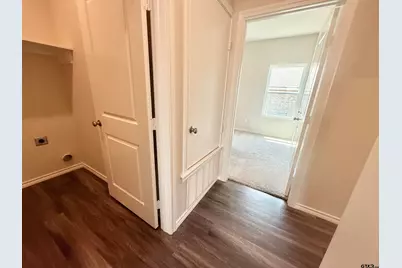110 S Rainbow Dr, Whitehouse, TX 75791 - Photo 5