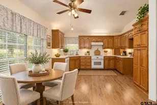 408 Rose St, Chandler, TX 75758 - Photo 9