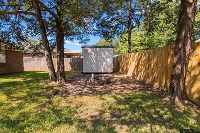 110 Cedar Lane, Chandler, TX 75758 - Photo 37