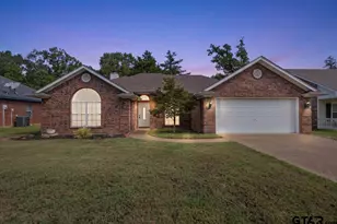 110 Cedar Ln, Chandler, TX 75758 - Photo 1
