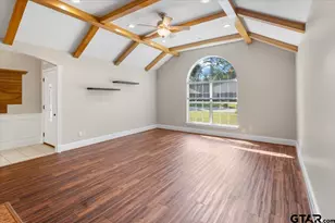 110 Cedar Ln, Chandler, TX 75758 - Photo 9
