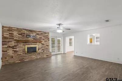 202 Sherwood Dr, Longview, TX 75605 - Photo 45