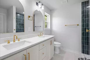 908 Nell Ave, Tyler, TX 75701 - Photo 17