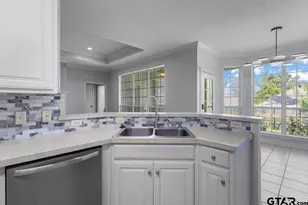 3418 Iberville, Tyler, TX 75701 - Photo 33