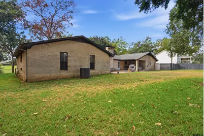 1314 Hillcrest, Jacksonville, TX 75766 - Photo 5