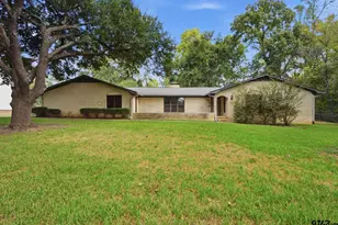 1314 Hillcrest, Jacksonville, TX 75766 - Photo 1