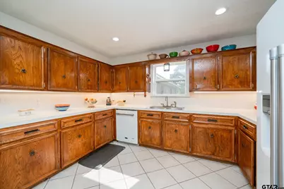 2130 Fm 22 E, Jacksonville, TX 75766 - Photo 19
