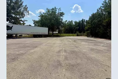 2005 Tile Factory Rd, Palestine, TX 75801 - Photo 7