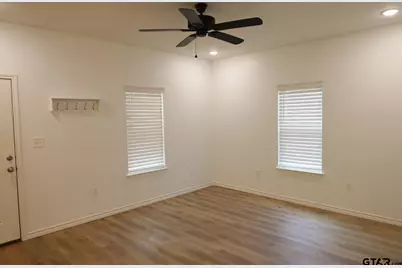 129 Dr Mlk Jr Dr, Gladewater, TX 75647 - Photo 5