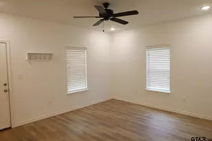 129 Dr M.L.K. Jr Dr, Gladewater, TX 75647 - Photo 5
