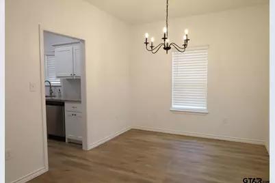 129 Dr Mlk Jr Dr, Gladewater, TX 75647 - Photo 9