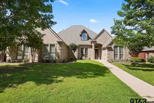 2322 Kingsmill Cir, Tyler, TX 75703 - Photo 1