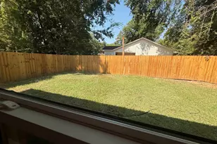 1212 N Albertson Ave, Tyler, TX 75702 - Photo 9