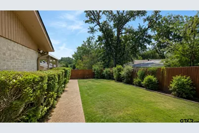 1911 Sterling Dr, Tyler, TX 75701 - Photo 11