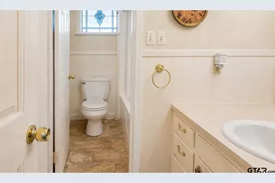 1911 Sterling Dr, Tyler, TX 75701 - Photo 15