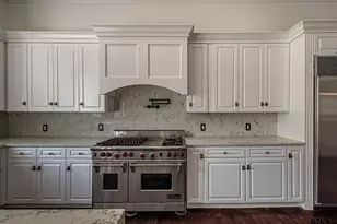 904 S Magnolia, Palestine, TX 75801 - Photo 7