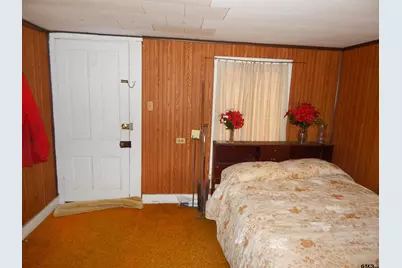 715 Clark St, Gilmer, TX 75644 - Photo 23