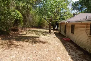 715 Clark St, Gilmer, TX 75644 - Photo 5