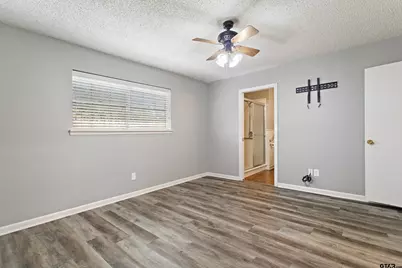 416 Azalea, Chandler, TX 75758 - Photo 27