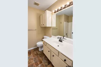 211 Willowbrook Ln, Whitehouse, TX 75791 - Photo 17