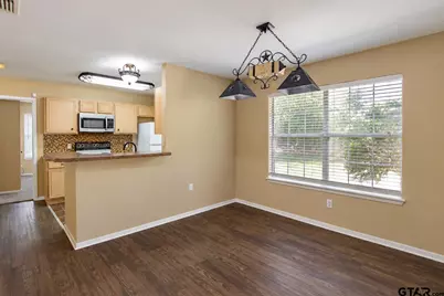 211 Willowbrook Ln, Whitehouse, TX 75791 - Photo 5