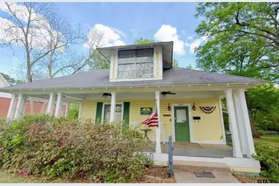 202 Graham St, Mineola, TX 75773 - Photo 1