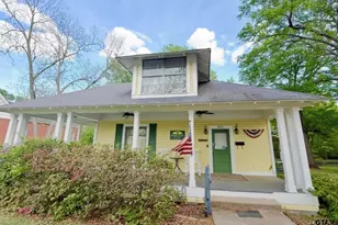 202 Graham St, Mineola, TX 75773 - Photo 1