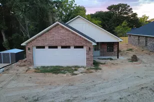 2907 Oliver St, Tyler, TX 75701 - Photo 1