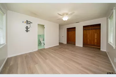 4259 Sh 42, Kilgore, TX 75662 - Photo 21