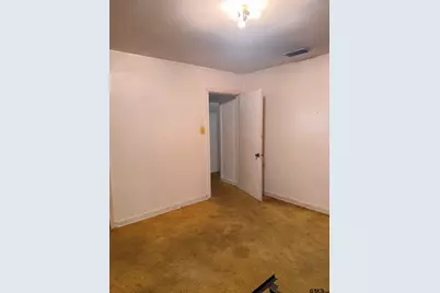1012 Harmon Dr, Longview, TX 75602 - Photo 9