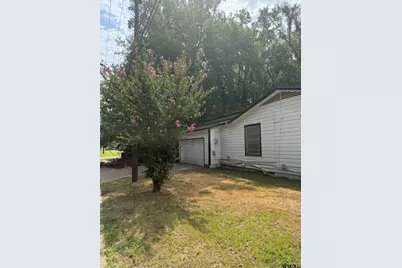 1012 Harmon Dr, Longview, TX 75602 - Photo 3