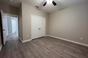 4300 Huntingtower Dr, Tyler, TX 75707 - Photo 7