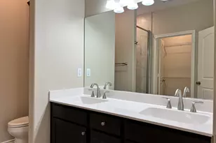 4300 Huntingtower Dr, Tyler, TX 75707 - Photo 19