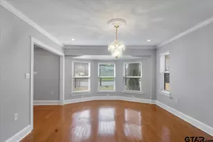 627 W 2nd St, Tyler, TX 75701 - Photo 9