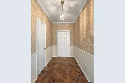 5401 Hollytree Dr, Unit 602, Tyler, TX 75703 - Photo 3