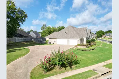 1600 Chaparrel Run, Tyler, TX 75703 - Photo 9