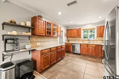 8480 Cr 3408, Chandler, TX 75758 - Photo 17