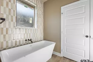 19454 Cedarpark Pl, Lindale, TX 75771 - Photo 19
