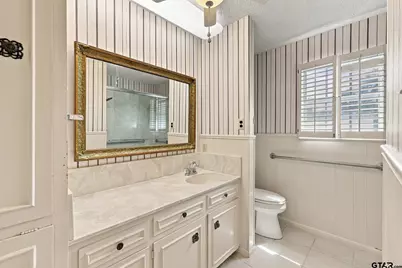 2701 Fairfax Dr, Tyler, TX 75701 - Photo 17