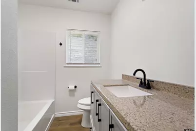 500 W Vance, Tyler, TX 75702 - Photo 29