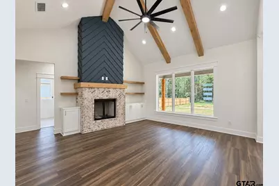 19437 Cedarpark Pl, Lindale, TX 75771 - Photo 9