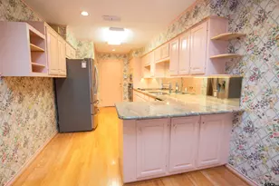 410 Amberwood Cir, Tyler, TX 75701 - Photo 11