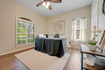 1318 Spring Branch Dr, Tyler, TX 75703 - Photo 27