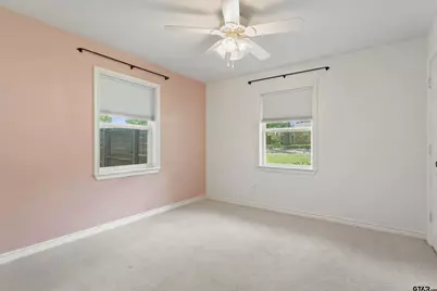 709 Georgia, Lindale, TX 75771 - Photo 35