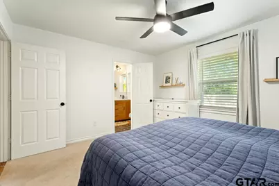709 Georgia, Lindale, TX 75771 - Photo 17