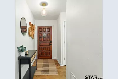 709 Georgia, Lindale, TX 75771 - Photo 3