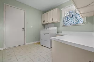 5820 Foxcroft Rd, Tyler, TX 75703 - Photo 19